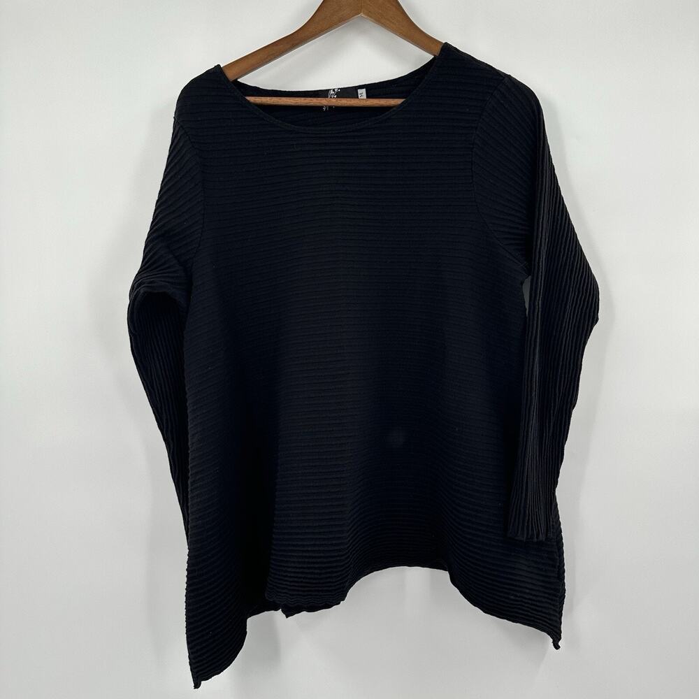 Fenini Shirt Womens Medium Black Textured Boxy‎ Artsy USA Lagenlook Top Tunic